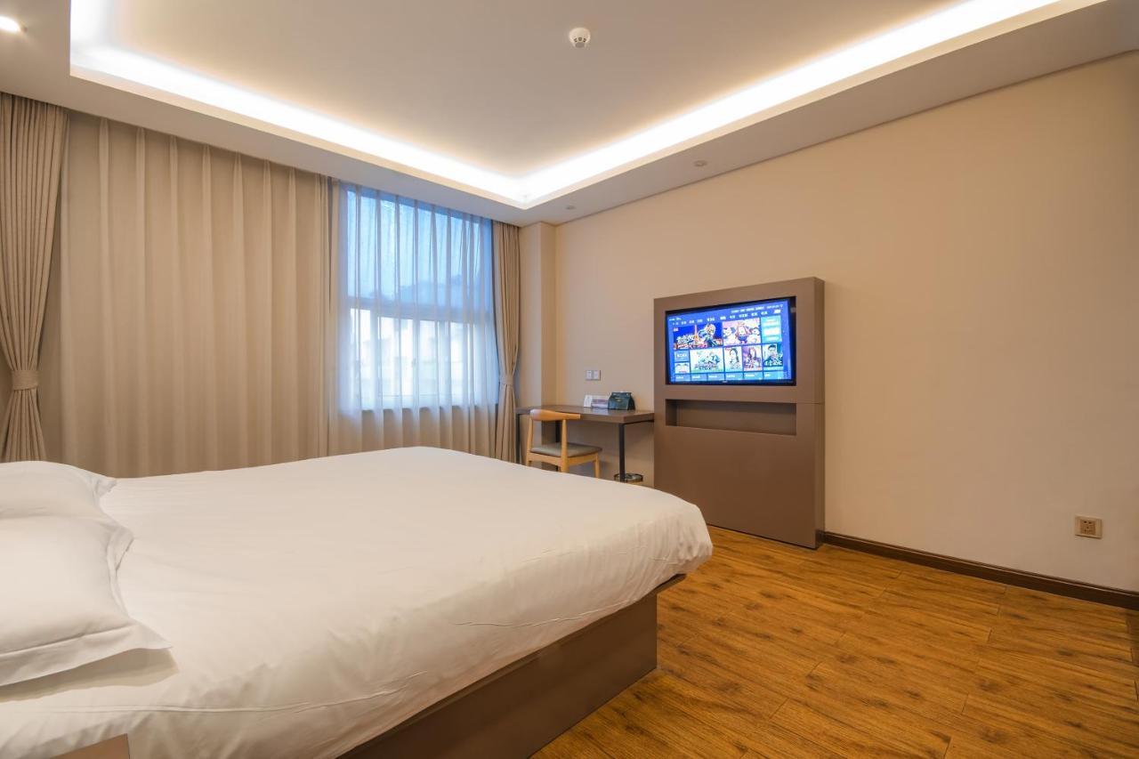 Hangzhou Yuqi Hotel Exterior photo